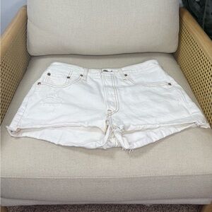 Levi's White Women's Shorts